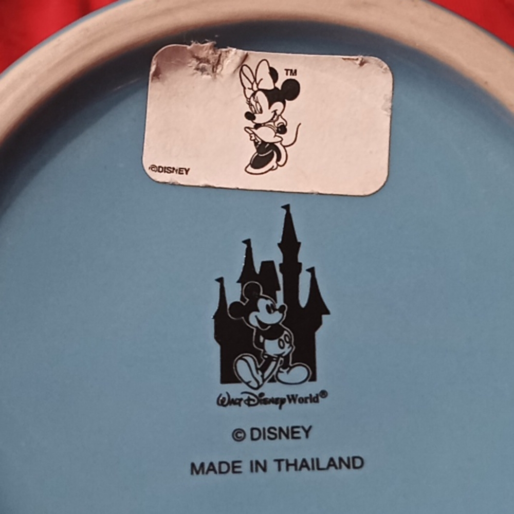 Disney Mickey Mouse. 3D "Starring Tonight". Vintage and Collectible Mug.. - Picture 10 of 16